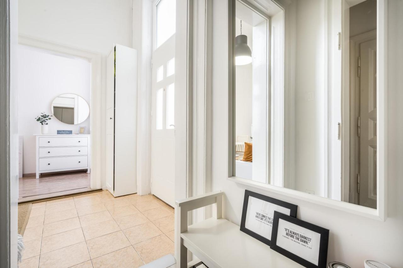 Bpr Delia'S Apartment Budapest Exterior foto